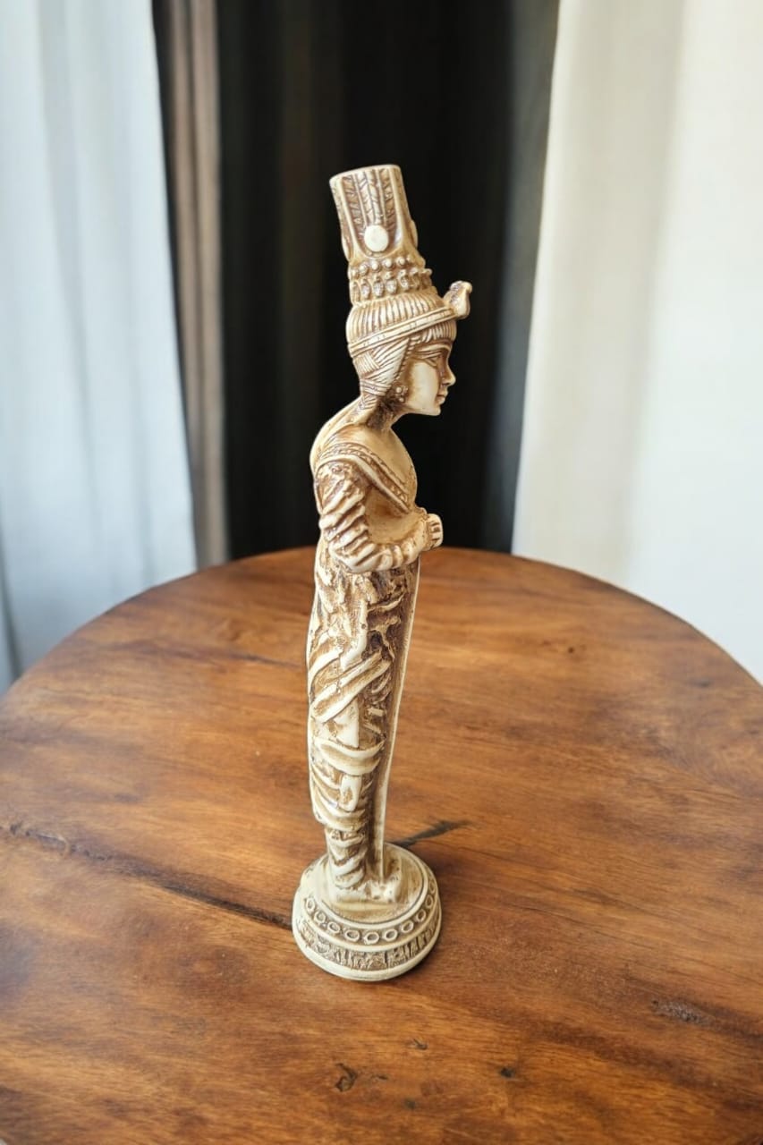 Isis Statue – 10" Egyptian Vintage