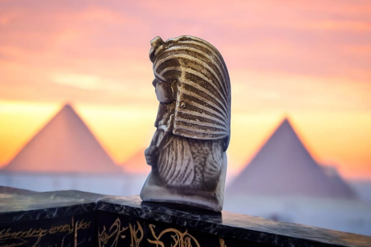 Mini Egyptian Pharaoh Statue